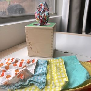 Lovevery Magic Tissue Box